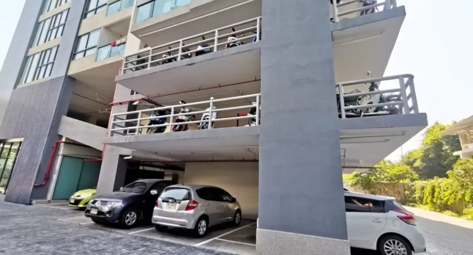 出售 2 卧室 公寓 在 Bang Lamung, Chon Buri
