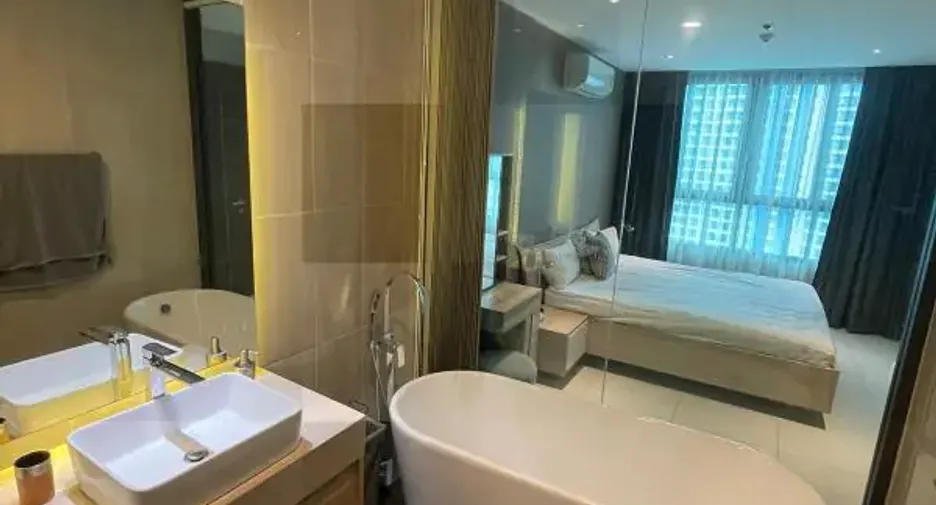出售 2 卧室 公寓 在 Bang Lamung, Chon Buri