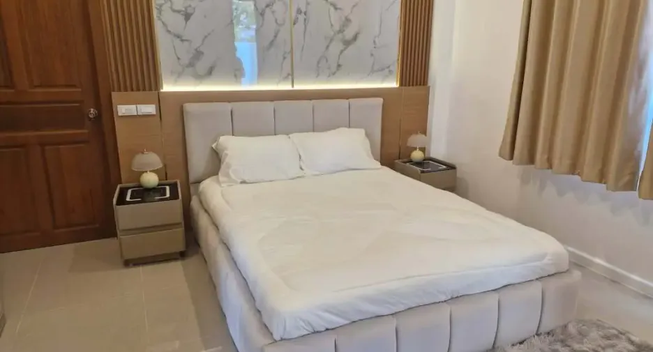 For sale 4 bedrooms house in Bang Lamung, Chonburi