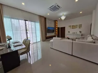 For sale 4 bedrooms house in Bang Lamung, Chonburi