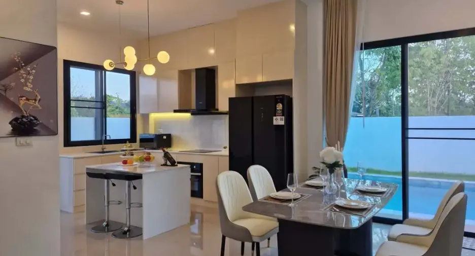 For sale 4 bedrooms house in Bang Lamung, Chonburi