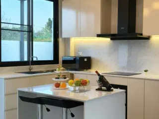 For sale 4 bedrooms house in Bang Lamung, Chonburi