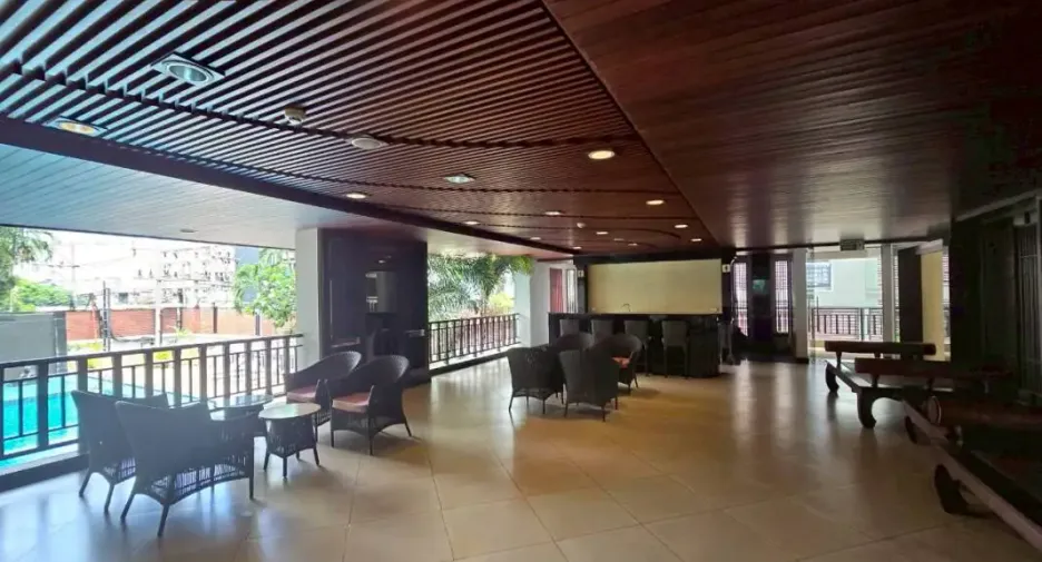 For rent and for sale 1 bed condo in Bang Lamung, Chonburi