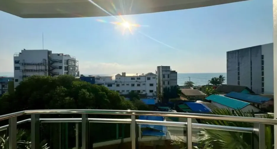 Продажа 2 спальни кондо в Na Jomtien, Паттайя