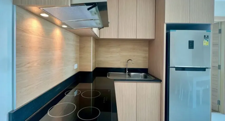 Продажа 2 спальни кондо в Na Jomtien, Паттайя