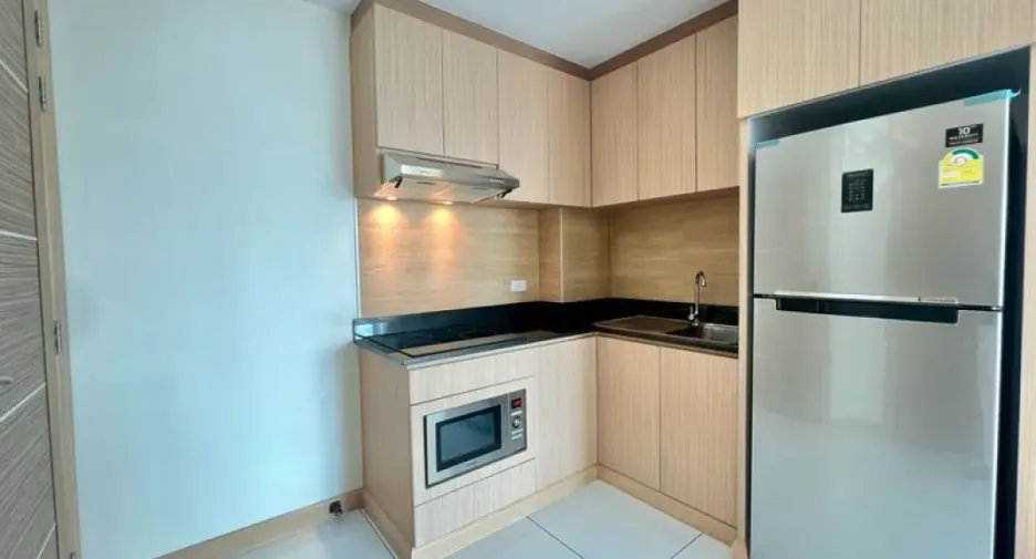 Продажа 2 спальни кондо в Na Jomtien, Паттайя