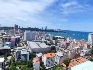 Condo en venta de 2 habitaciones en Bang Lamung, Chonburi