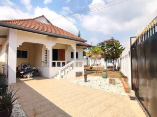 出售 4 卧室 独立屋 在 Bang Lamung, Chon Buri