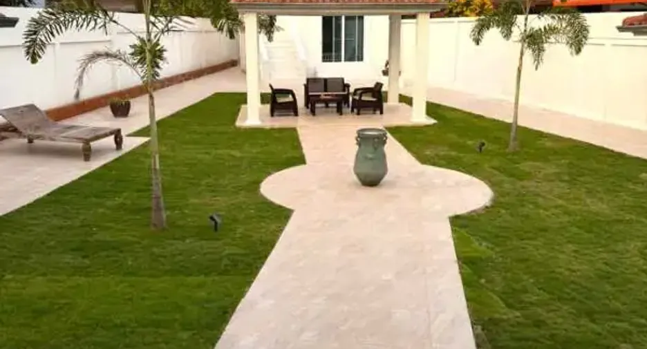 Casa en venta de 4 habitaciones en Bang Lamung, Chonburi