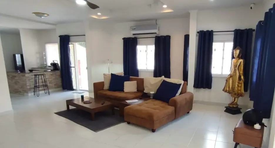 Casa en venta de 4 habitaciones en Bang Lamung, Chonburi