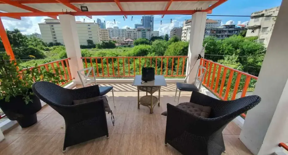 For sale retail Space in Bang Lamung, Chonburi