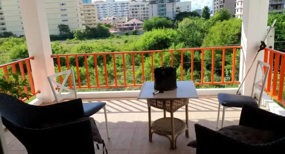 For sale retail Space in Bang Lamung, Chonburi