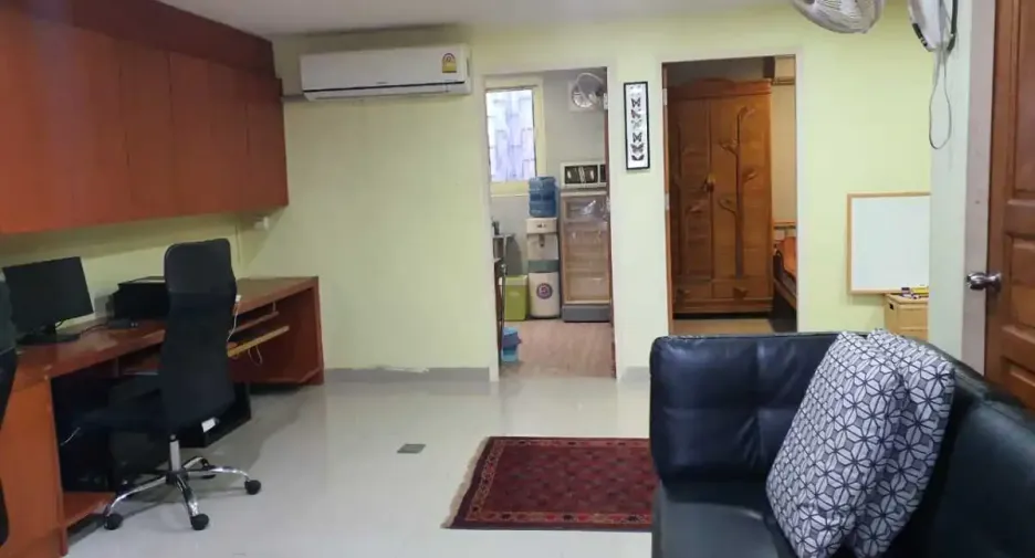 For sale retail Space in Bang Lamung, Chonburi