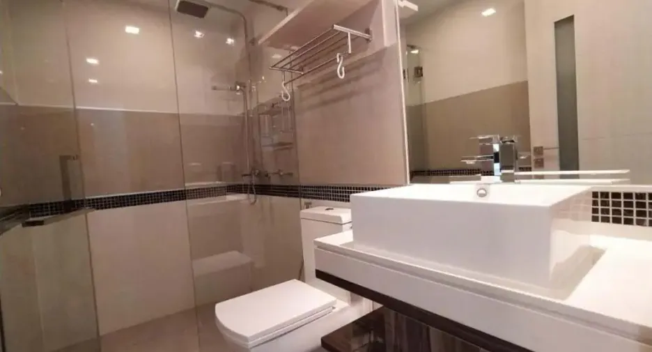 À vendre 1 chambre condo à Bang Lamung, Chonburi