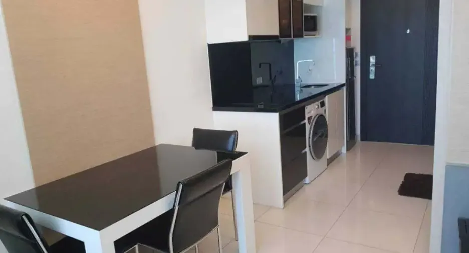 À vendre 1 chambre condo à Bang Lamung, Chonburi