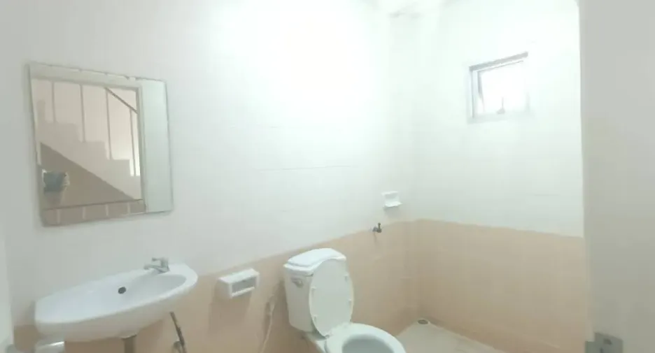 For sale retail Space in Bang Lamung, Chonburi