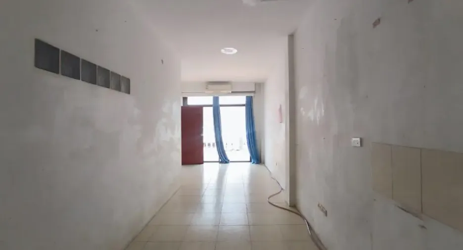 For sale retail Space in Bang Lamung, Chonburi