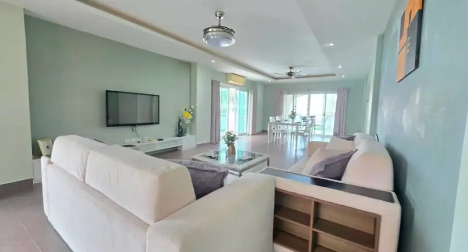 Condo en venta de 2 habitaciones en Bang Lamung, Chonburi