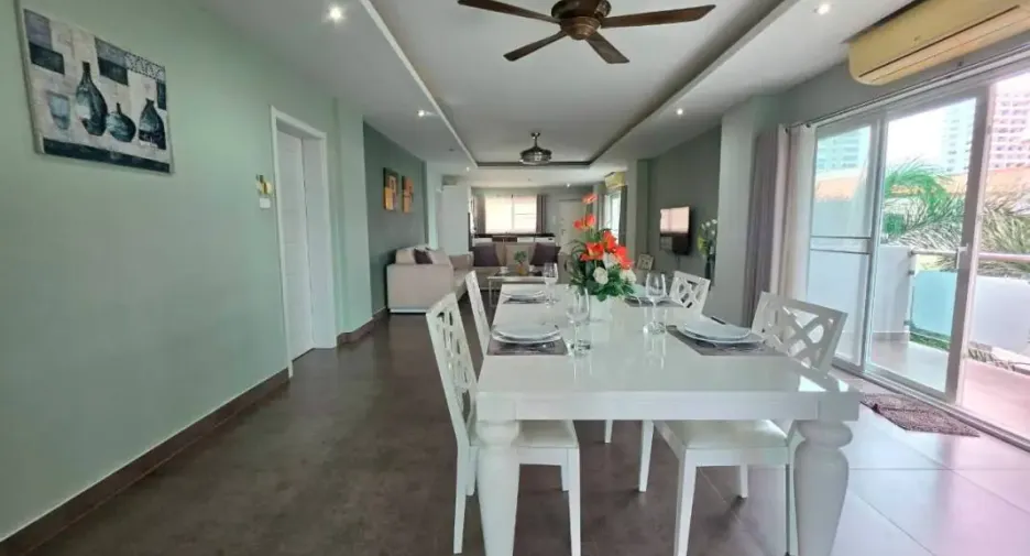 Condo en venta de 2 habitaciones en Bang Lamung, Chonburi