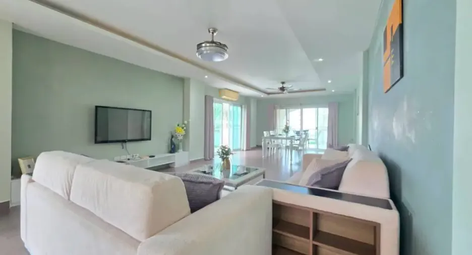 Condo en venta de 2 habitaciones en Bang Lamung, Chonburi