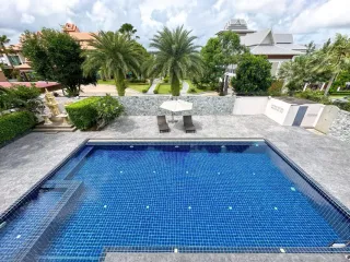 出售 4 卧室 独立屋 在 Bang Lamung, Chon Buri