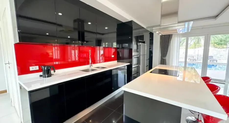 ขาย 4 ห้องนอน บ้านเดี่ยว ใน บางละมุง, ชลบุรี
