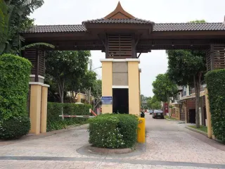 出售 3 卧室 独立屋 在 Bang Lamung, Chon Buri