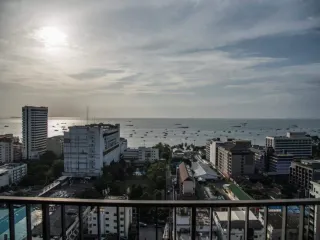 出售 2 卧室 公寓 在 Bang Lamung, Chon Buri