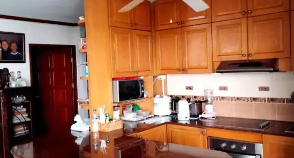 Condo en venta de 3 habitaciones en Bang Lamung, Chonburi