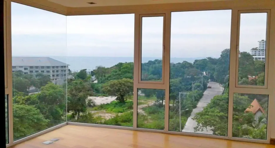 For sale 1 Beds condo in Bang Lamung, Chonburi