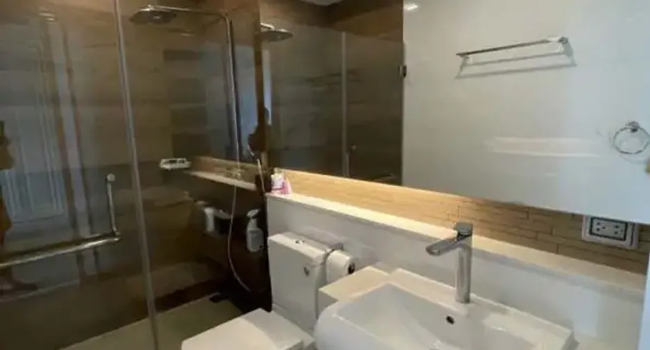 Wohnung zum Kauf mit 2 Zimmer in Bang Saray, Pattaya
