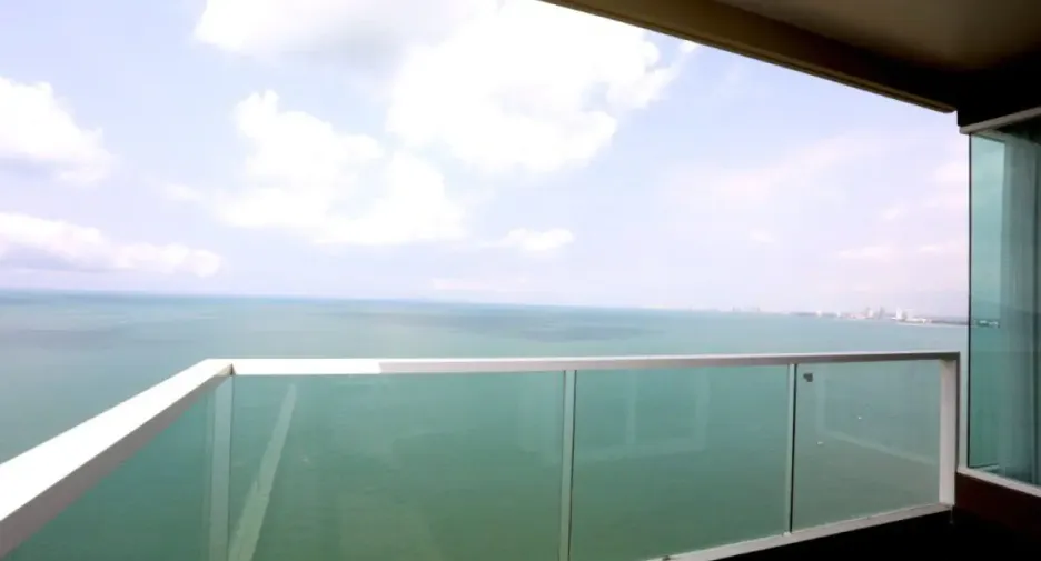 Wohnung zum Kauf mit 2 Zimmer in Bang Saray, Pattaya