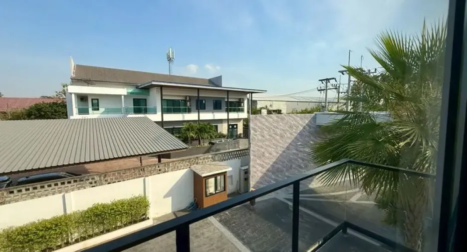 Casa en venta de 3 habitaciones en Bang Lamung, Chonburi