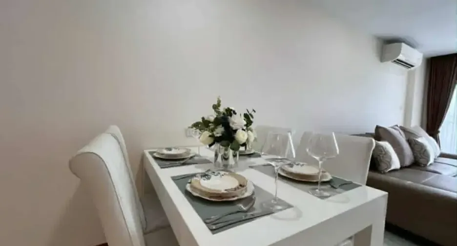 Condo en venta de 2 habitaciones en Bang Lamung, Chonburi