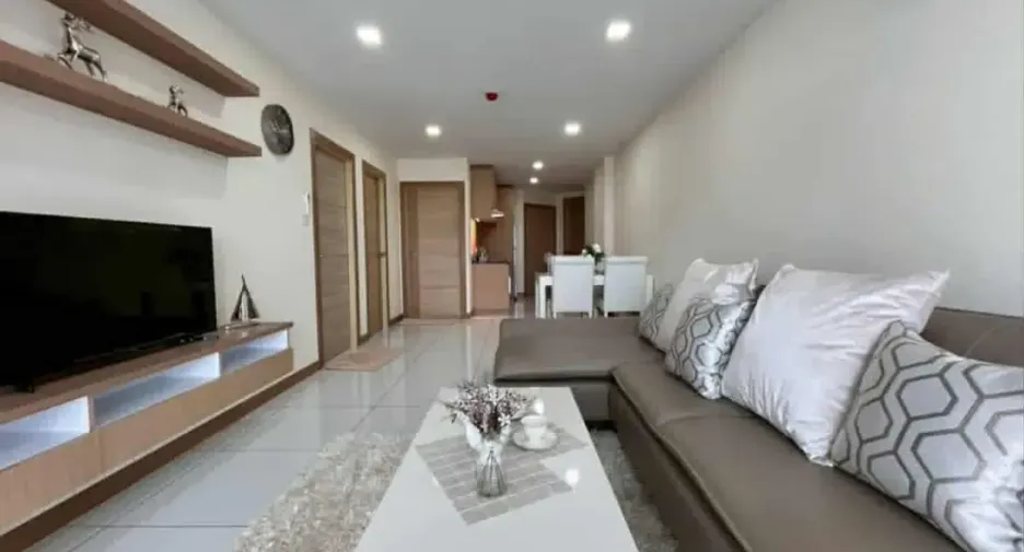 Condo en venta de 2 habitaciones en Bang Lamung, Chonburi