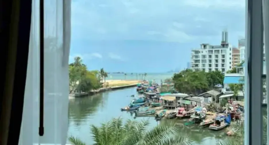 Condo en venta de 2 habitaciones en Bang Lamung, Chonburi