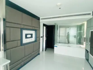 出售 2 卧室 公寓 在 Bang Lamung, Chon Buri