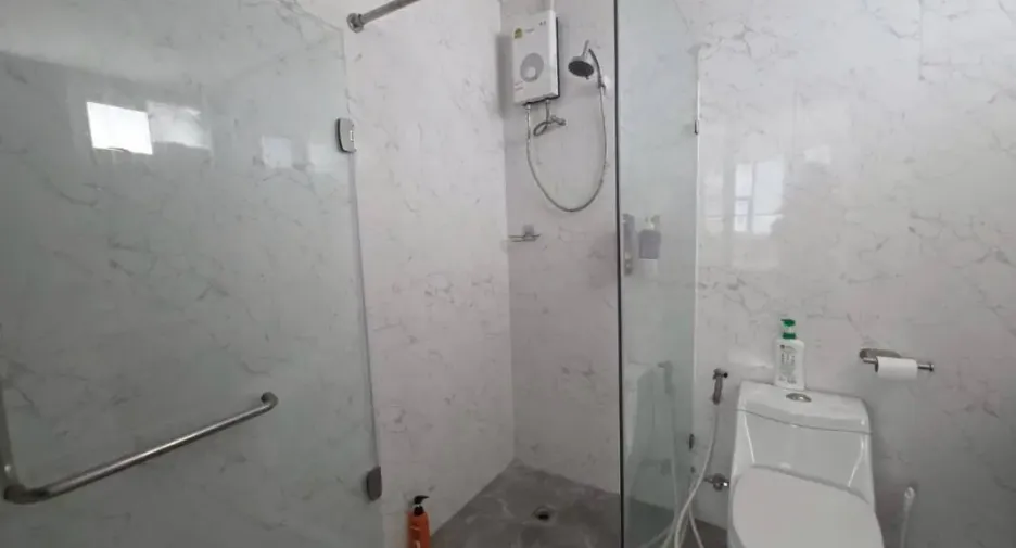 Casa en venta de 2 habitaciones en Bang Lamung, Chonburi
