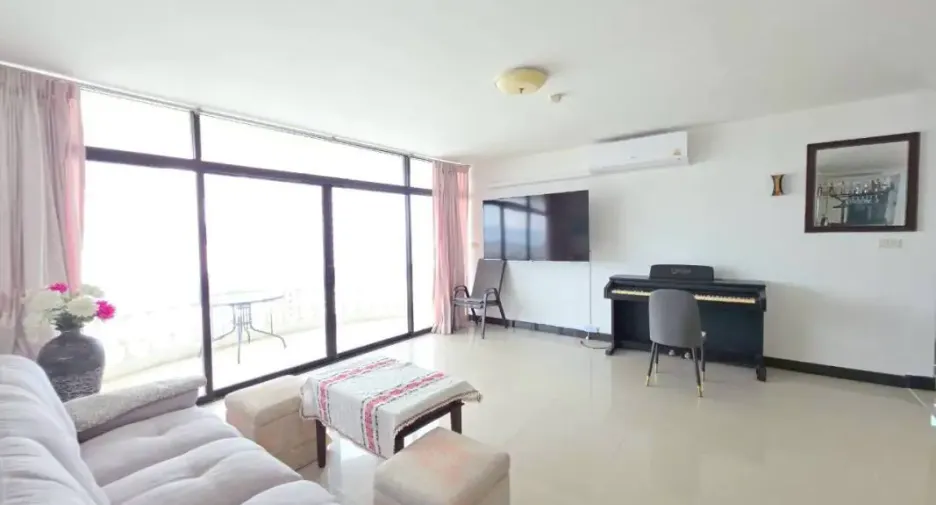 Casa en venta de 2 habitaciones en Bang Lamung, Chonburi