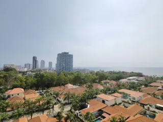 Condo en venta de 2 habitaciones en Bang Lamung, Chonburi