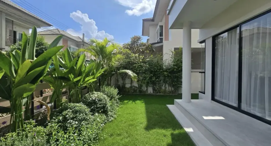 For sale 3 bedrooms house in Bang Lamung, Chonburi