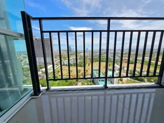 出售 2 卧室 公寓 在 Bang Lamung, Chon Buri