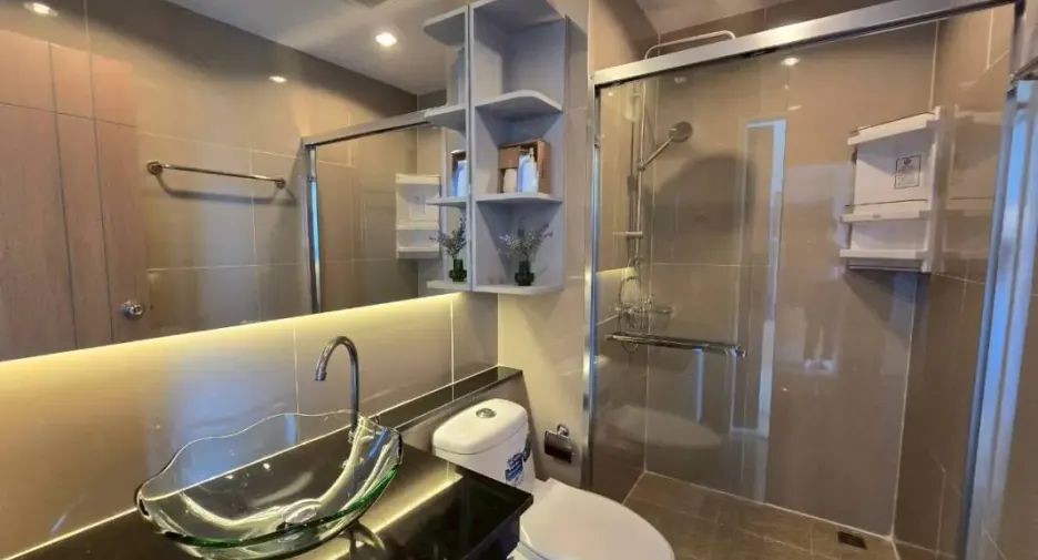 Продажа 2 спальни кондо в Йомтиен, Паттайя