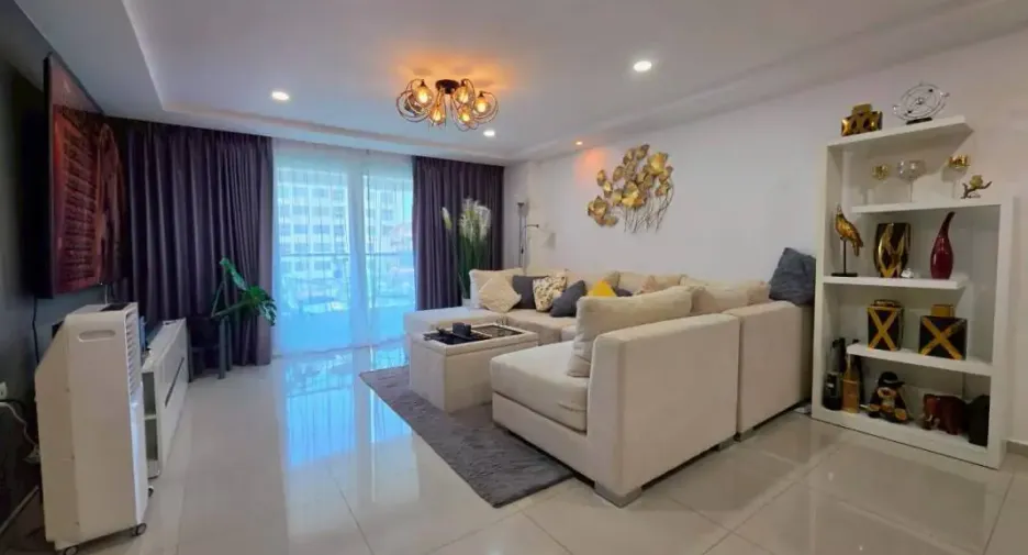 Condo en venta de 2 habitaciones en Bang Lamung, Chonburi