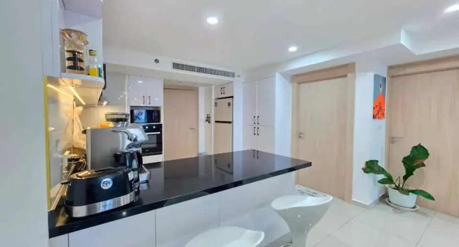 Condo en venta de 2 habitaciones en Bang Lamung, Chonburi
