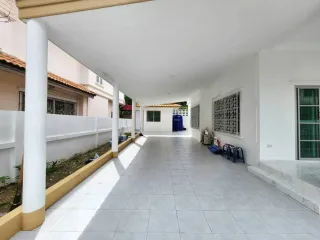 出售 3 卧室 独立屋 在 Bang Lamung, Chon Buri