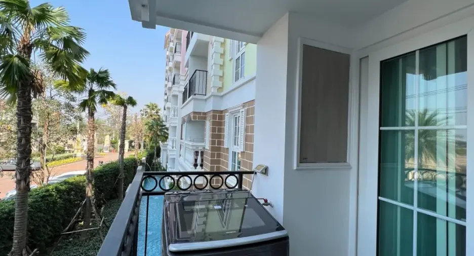 Condo en venta de 3 habitaciones en Bang Lamung, Chonburi