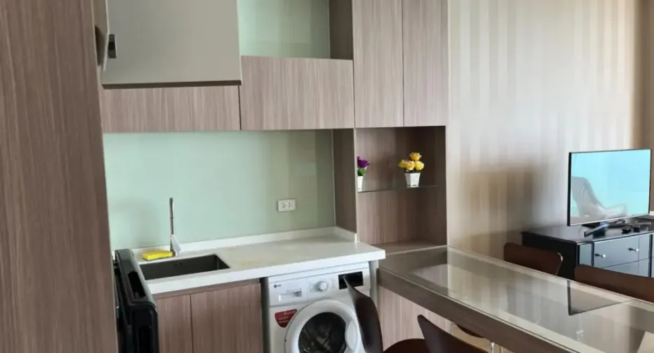For rent and for sale 1 bed condo in Bang Lamung, Chonburi