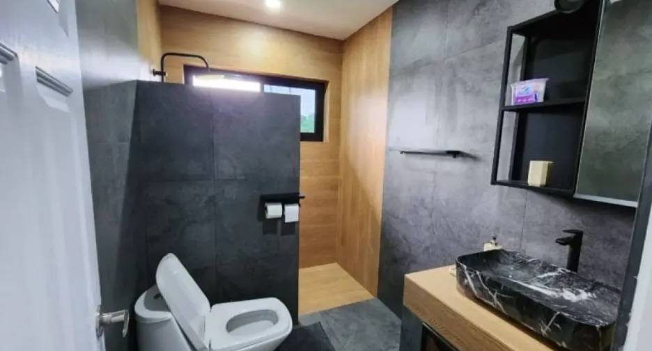 À vendre 3 chambres maison à Huay Yai, Pattaya