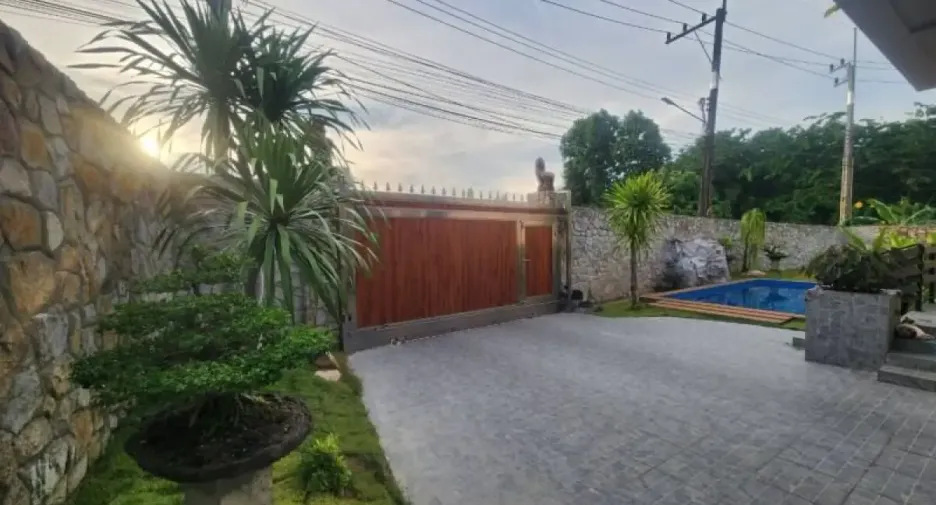 À vendre 3 chambres maison à Huay Yai, Pattaya